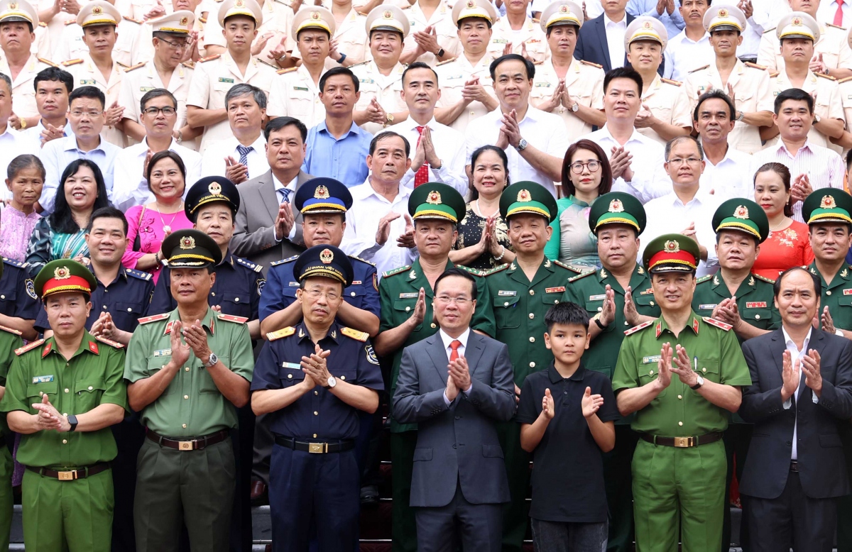 Chủ tịch nước Võ Văn Thưởng gặp mặt các điển hình tiên tiến trong phòng, chống ma túy